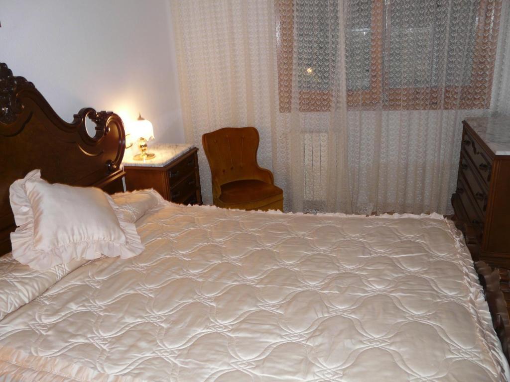 Hostal Rural Casa Castro Alberuela de la Liena Habitación foto